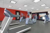 戴明歡朋飯店 - 健身房