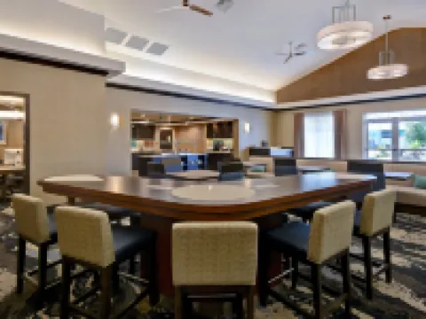 ホームウッド スイーツ バイ ヒルトン サウジントン コネチカット サウシングトンのホテル