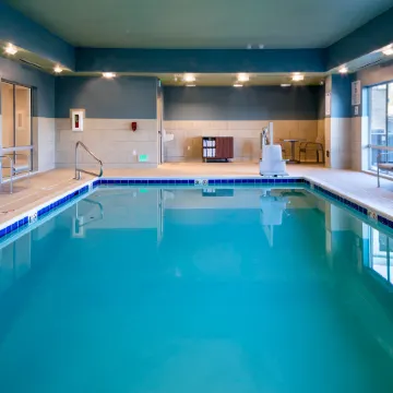 Holiday Inn Express & Suites BEND SOUTH by IHG