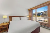 Decatur 1785 by Summit County Mountain Retreats