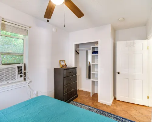 Charming Dtwn Retreat 1 Mi to Ocean Springs Beach Hotels in Ocean Springs
