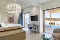 Amyth of Mykonos Super Paradise