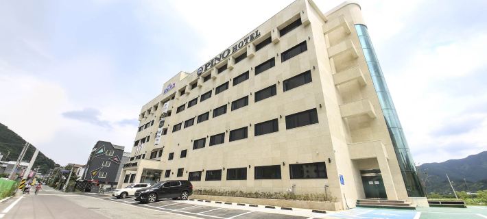 Pino Hotel (Pino Hotel), Buk-Myeon, Changwon Các khách sạn ở Changwon-si