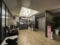 Ansan (Evergreen Tree) the Gray