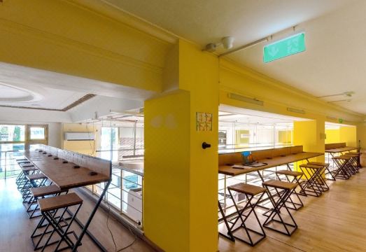 캡슐 호텔 해피 라운지