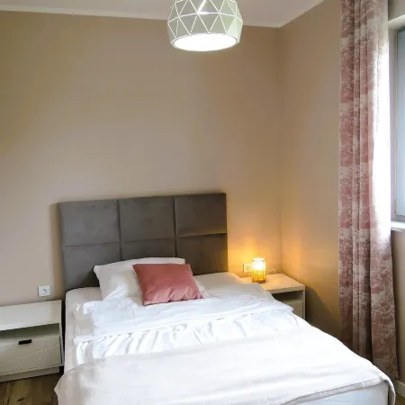 Luxury holiday home for 20 people