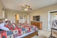 3 Mi to Granby Ranch: Home w/ Hot Tub & Mtn Views! - WiFi
