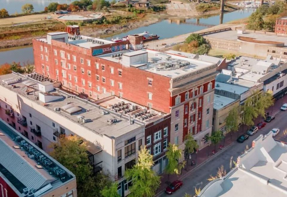 hotel overview picture