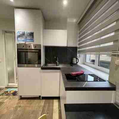 Le petite Central Studio Apartment 1 Others