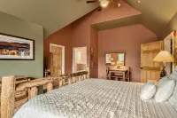 레드어닝에 의한 42 버건디 4br 3.5ba 4 베드룸 타운하우스