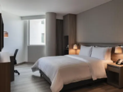 ハンプトン ベイ ヒルトン バランキヤ ワシントン公園周辺のホテル