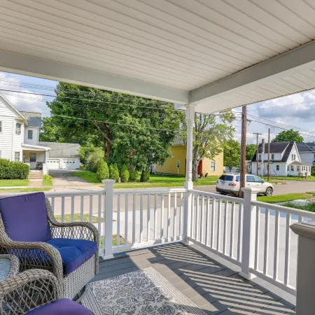 Little Piece of Heaven Rental Near Dtwn Corning!