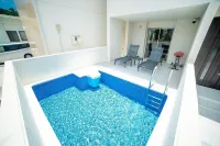 Grandioso Okinawa Pool Villa Onna 7 - Private Pools