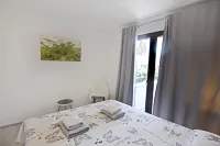 Quiet holiday apartment with balcony