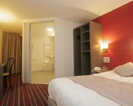 Brit Hotel le Kerotel Hotels in Lorient