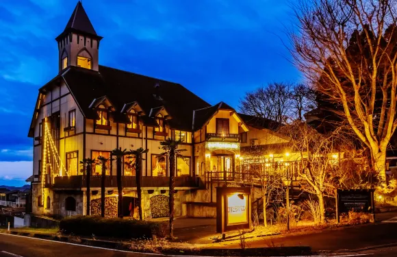 松島阿巴小酒館貝提酒店