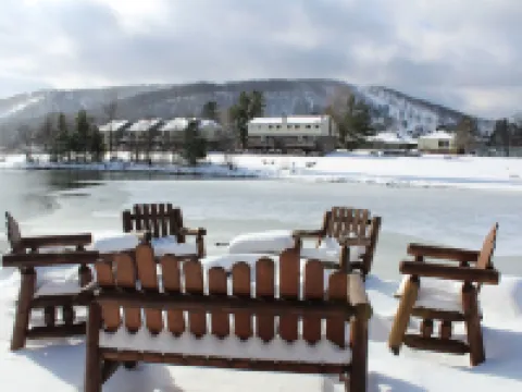 LakeFront Lodge Hotels in Garrett County