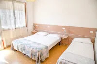 Two bedroom flat close to the beach in Eraclea - Apartments