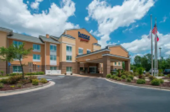 Fairfield Inn & Suites Hinesville Fort Stewart Hotels in Hinesville