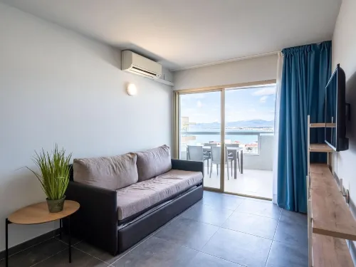 Chic Stay by the Beach - 2-Star
