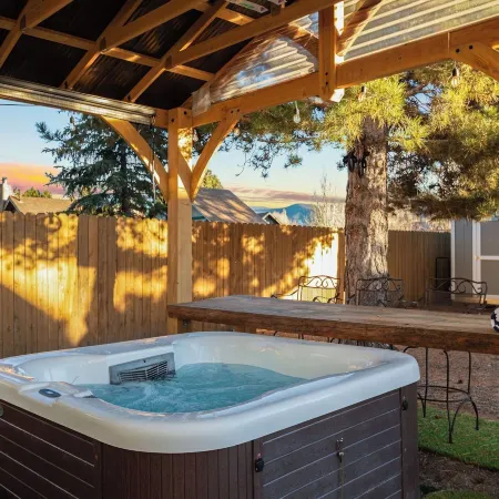 Cozy Big Bear Cabin w/ Hot Tub, Firepit & Fireplace Near the Lake Pineview Haven