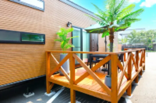 TARAILER SHIP GARDEN