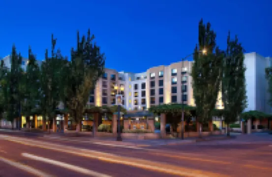 คอร์ทยาร์ด พอร์ตแลนด์ ดาวน์ทาวน์/ศูนย์การประชุม