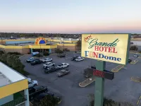 Mcm Grande Hotel FunDome Odessa - parking