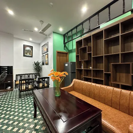 Nineties Homestay