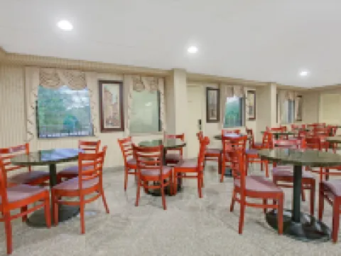 Travelodge by Wyndham Parsippany Hotels in Parsippany