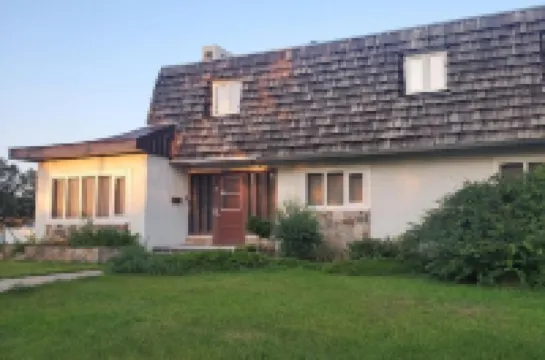 Pells Hostel Hotel di 