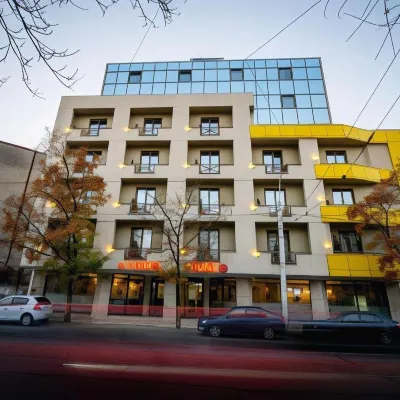 Hotel Duke Armeneasca City Center - Ex Tempo Các khách sạn gần Phố cổ