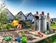 Comfortable Holiday Homes with Pool