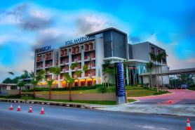 Soll Marina Hotel & Conference Center Bangka