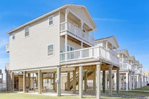 1 Min Walk to Beach A Surfside Beach Favorite! - Beach