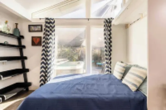 Aptos Beach Retreat • Hot Tub & 5 Min Walk to Sand Hotels in Aptos