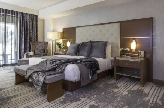 Legacy Resort Hotel & Spa