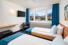 Hotel Merkur - West Station