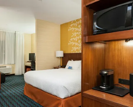 Fairfield Inn & Suites Vernon Hotels in North Okanagan