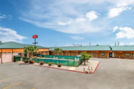 Econo Lodge Del Rio Hotels in Del Rio