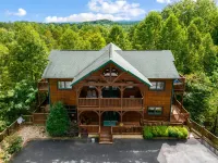 Dogwood Grand Cabin Hot tub and Games