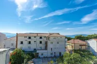 Apartments Zoran