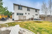 Fenced Yard & Fire Pit! Kennewick Family Retreat - Homestays