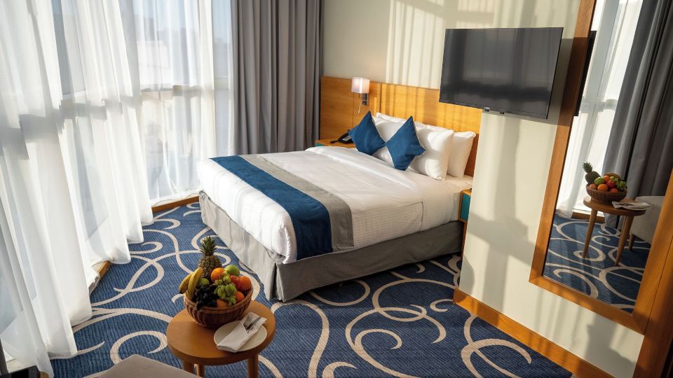 Reya Creek Hotel