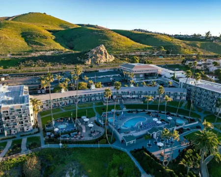 SeaCrest Oceanfront Hotel Hotels in Pismo Beach