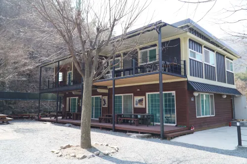 Cheongdo Cheongdo Wisteria Pension