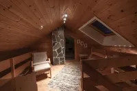 Henningsvær Rorbuer