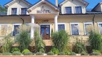 Hotel Rytwiany Nowy Dworek Hotels in 