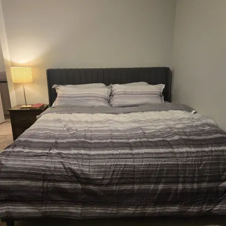 Standard bedroom with King size bed