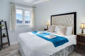 The Crows Nest - 1 Bed Apartment - Swansea Marina